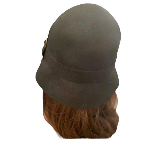 AVINTAGE BLACK WOOL HAT WITH GOLD OUTLINED BOW, FUNNY GIRL VIBES ONE SIZE - Picture 3 of 9